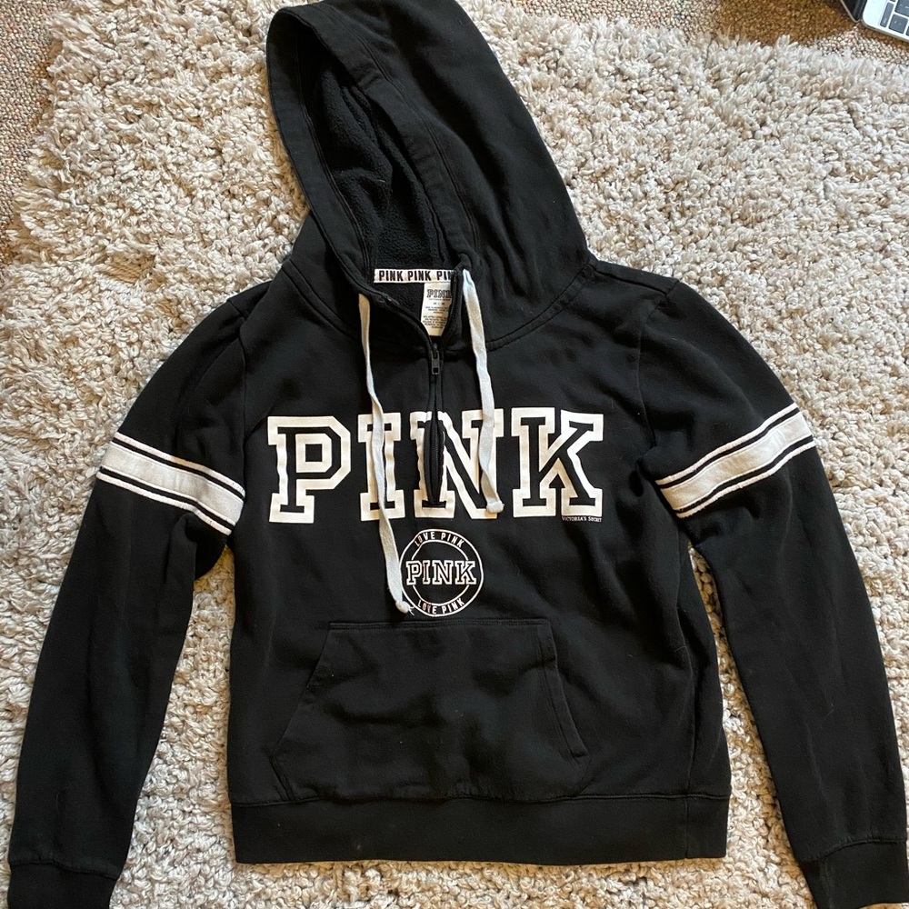 PINK hoodie!